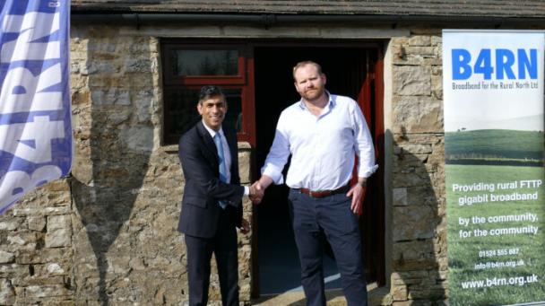 Rishi Sunak and B4RN CEO, Michael Lee.