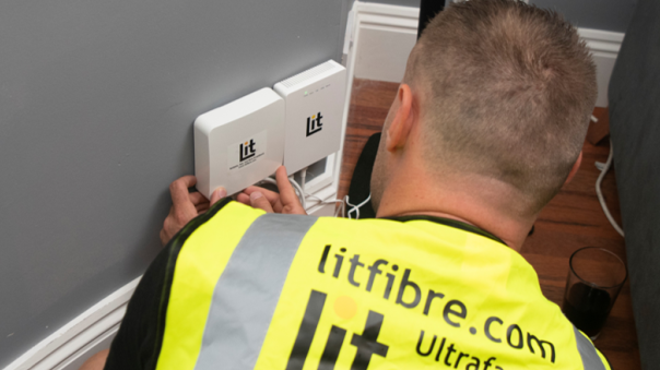 Lit Fibre engineer