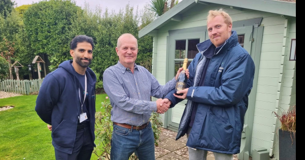 Lightning Fibre connects first full fibre customer in Worthing