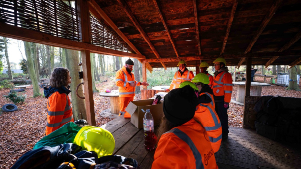 Alncom boosts students’ digital skills at unique ‘Forest School’