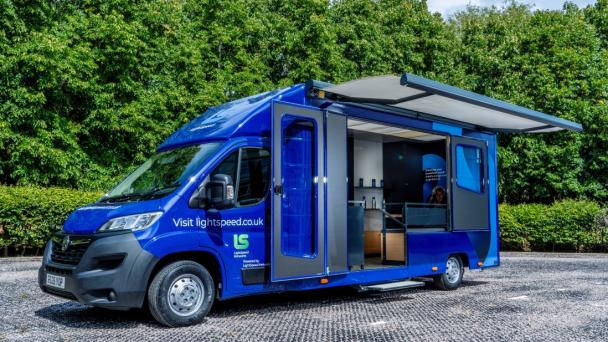 LightSpeed Broadband offers key advice with Customer Mobile Hub